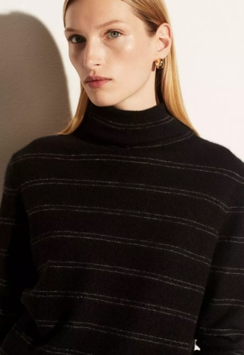 Vince Boiled Cashmere Striped Fitted Turtleneck