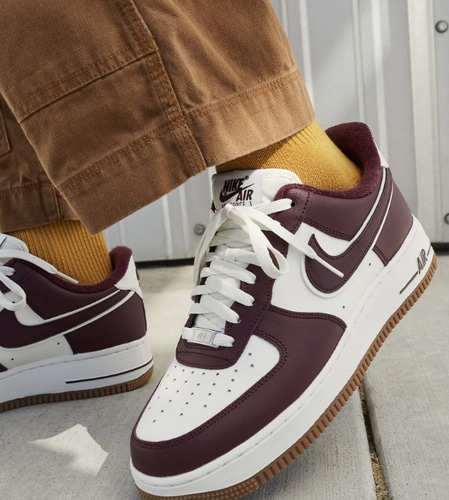 Nike Air Force 1 &#039;07 LV8 - 남자사이즈