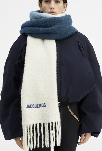 JACQUEMUS scarf