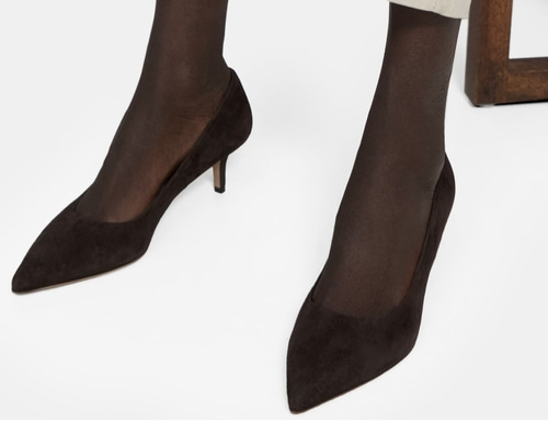 theory Pump in Suede