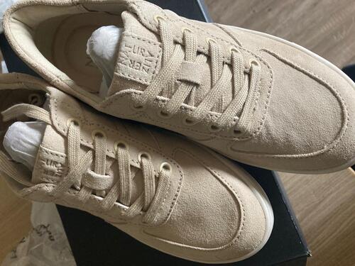 NATURALIZER suede sneakers -  6.5 바로출고